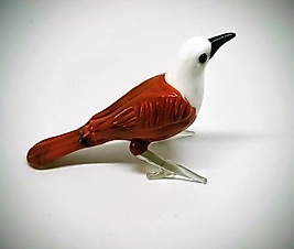 El yapımı, murano camından yapılmış kahverengi vücudu olan beyaz başlı kuş biblosu 1988 yılında yapılmıştır